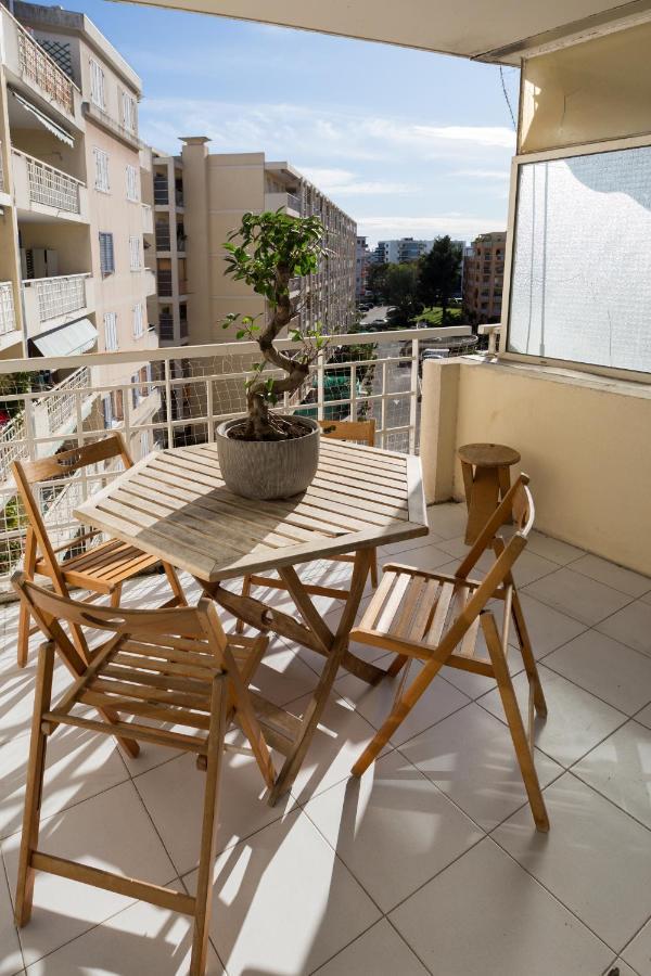 Appartement 55M2, Tres Proche Plage, Hippodrome, Tous Commerces Cagnes-sur-Mer Exterior photo