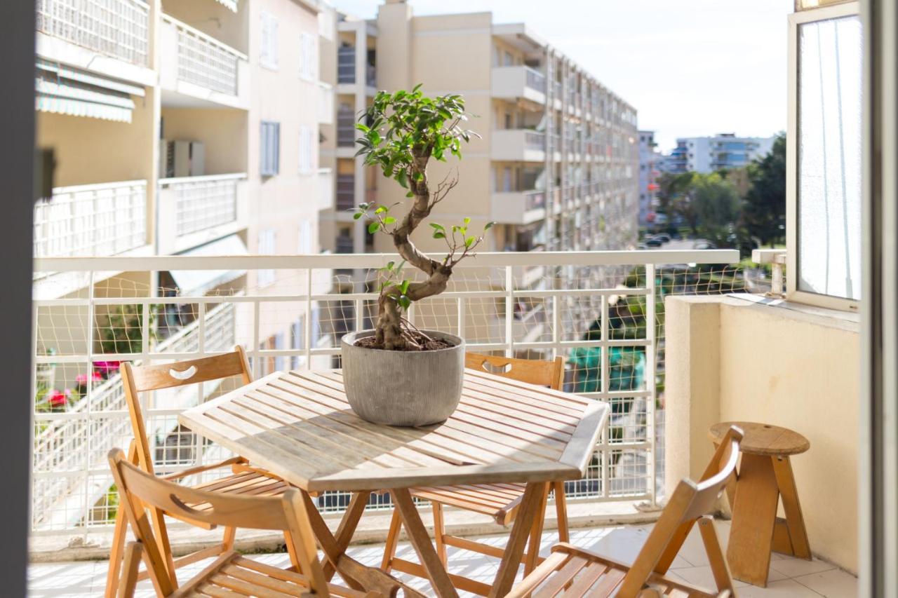 Appartement 55M2, Tres Proche Plage, Hippodrome, Tous Commerces Cagnes-sur-Mer Exterior photo